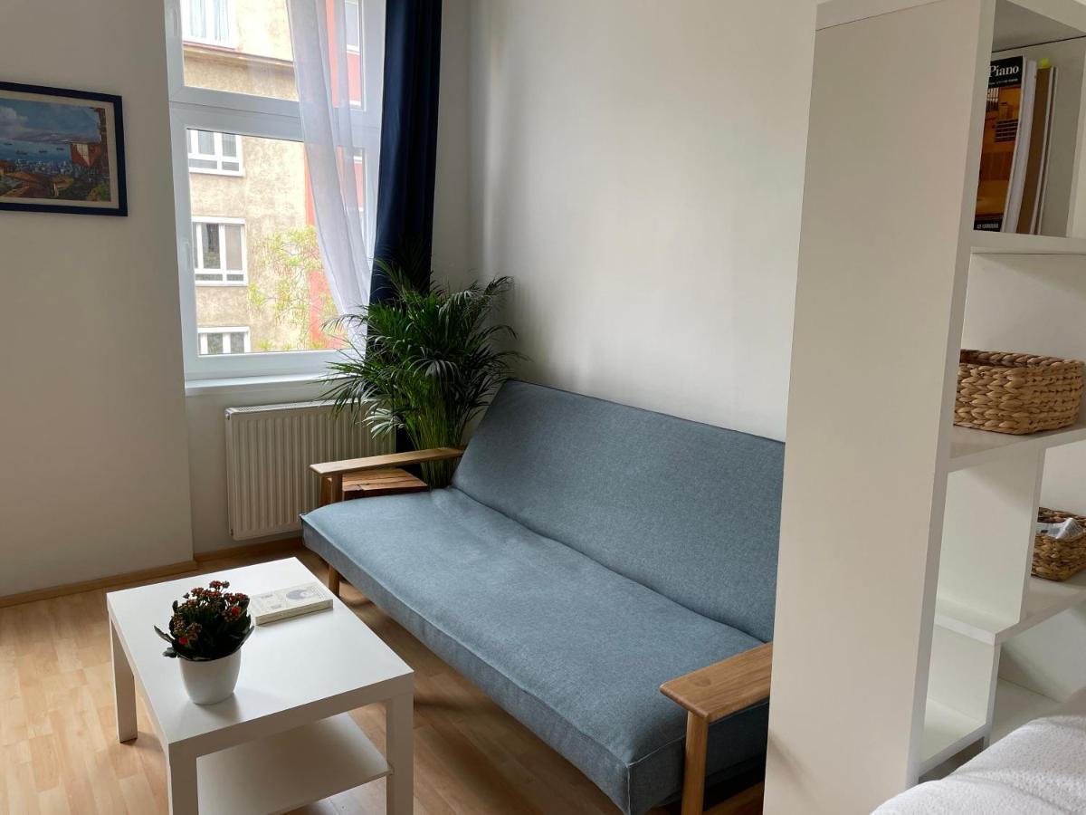 Апартаменти Central Sunny Flat With Free Parking Відень Екстер'єр фото